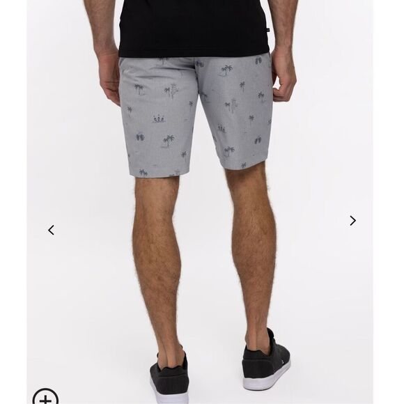 $90 Travis Matthews STRAIGHT SHOT SHORT 9IN size 36 - Picture 2 of 5